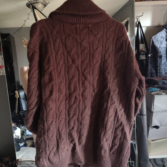 JACH'S Warm Winter Cardigan - Picture 5 of 6